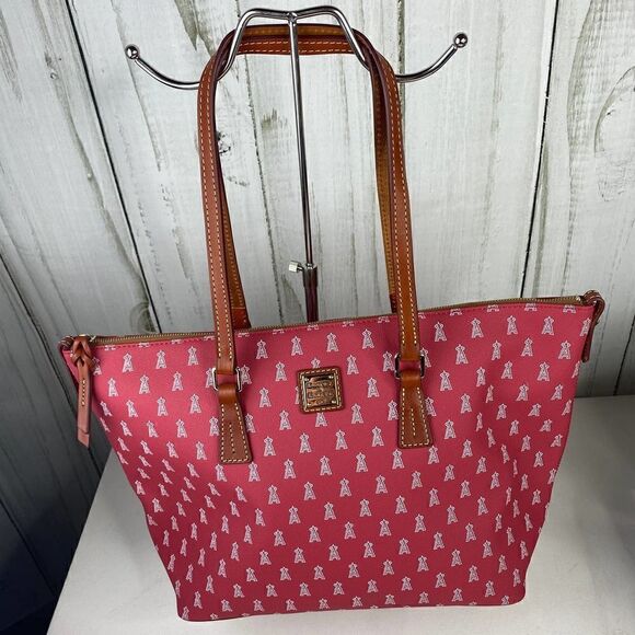 Dooney and Bourke Angels Zip Tote NWT - Picture 1 of 7